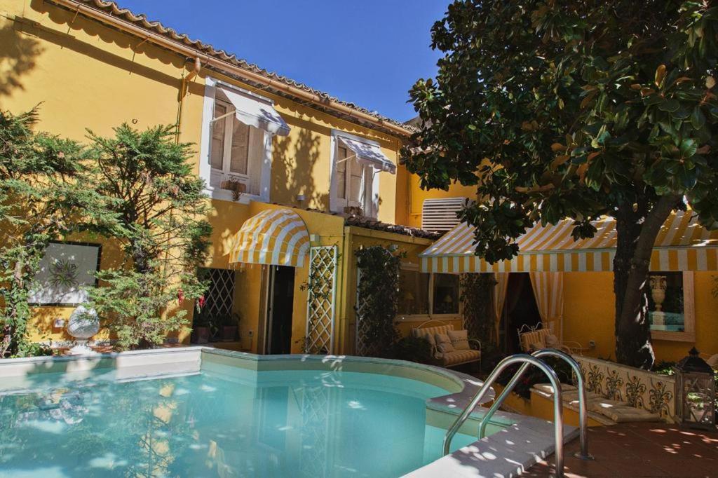Palazzo Cherubini-Pools & Wellness 罗萨诺 外观 照片